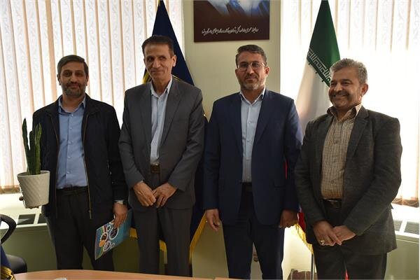 تجلیل از همکاران حراست اداره تعاون، کار و رفاه اجتماعی استان یزد