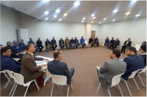 پیگیری و بررسی مشکلات کارگران گروه ملی با حضور مدیرکل تعاون، کار و رفاه اجتماعی خوزستان