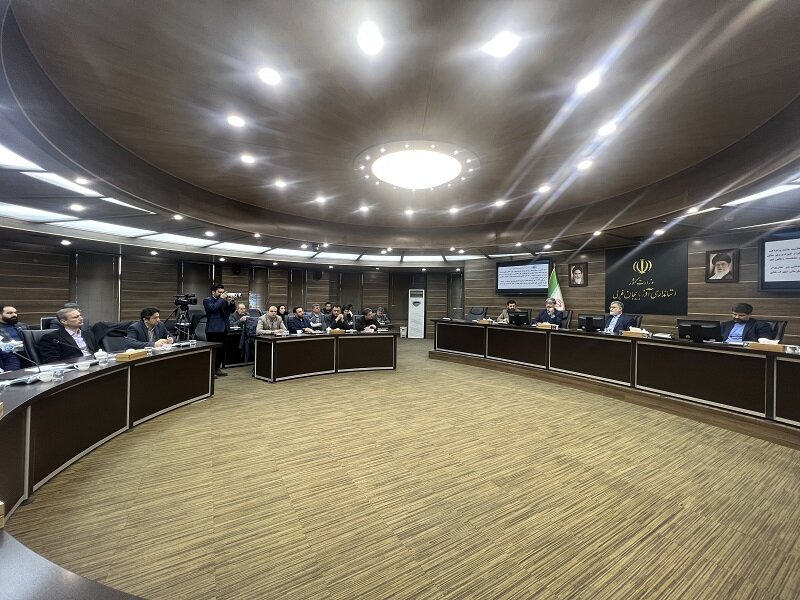 برگزاری شورای گفتگوی دولت و بخش خصوصی آذربایجان غربی با حضور مدیرکل تامین‌اجتماعی استان