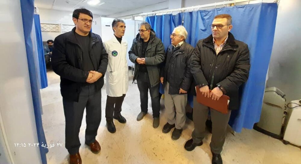بازدید معاون خرید راهبردی و اسناد پزشکی مدیریت درمان تامین‌اجتماعی اردبیل از درمانگاه لقمان 