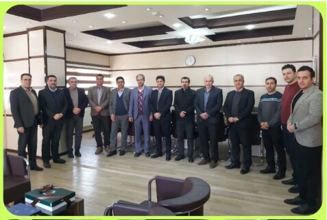 بازدید نظارتی‌ حوزه معاونت منابع انسانی و پشتیبانی تامین‌اجتماعی کرمانشاه از شعبه گیلانغرب 