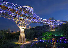 "پل طبیعت" امشب آبی می‌شود