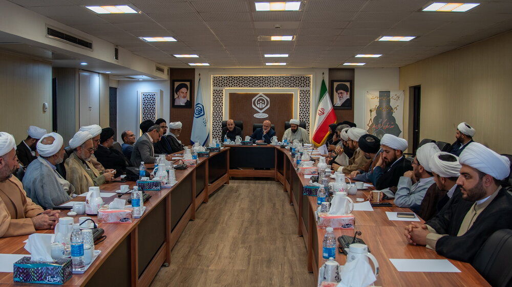 برگزاری جلسه شورای اقامه نماز اداره کل تامین اجتماعی خوزستان با حضور مدیران بیمه و درمان استان