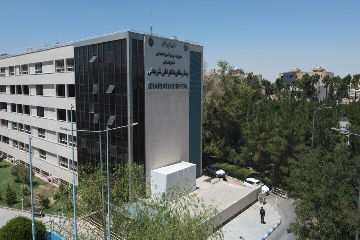 تولد نوزادان چهارقلو در بیمارستان تأمین‌اجتماعی شریعتی اصفهان در زایمان نخست مادر ۲۵ ساله