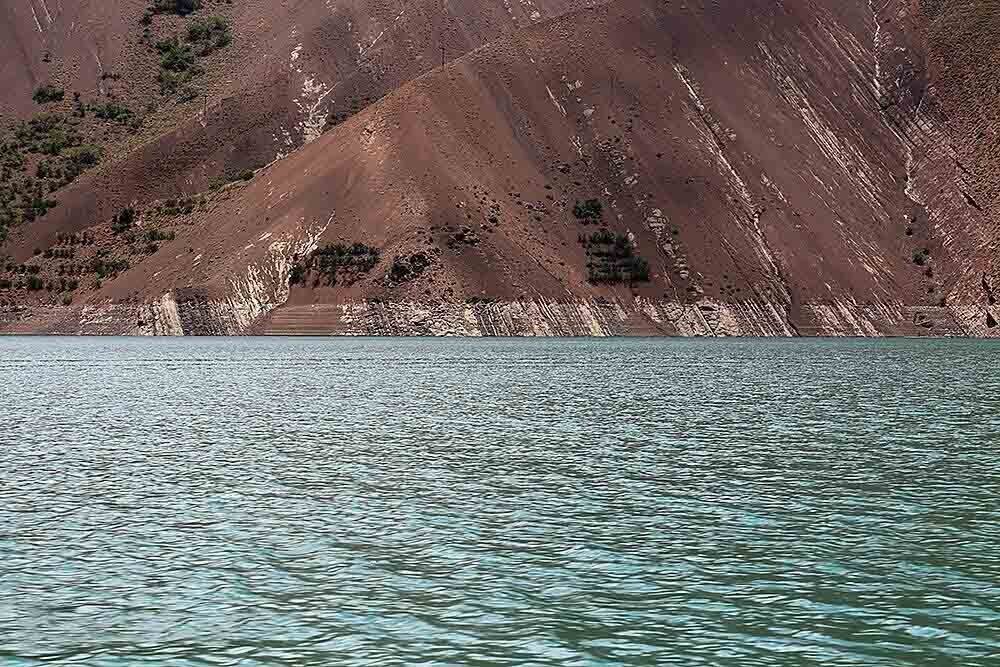۴۰ درصد از ظرفیت سدهای کشور همچنان خالی است