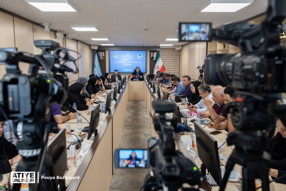 نشست خبری رئیس ستاد گرامیداشت هفته کار و کارگر