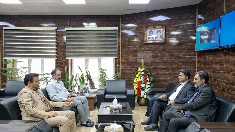 نشست مدیرکل تامین اجتماعی سیستان و بلوچستان با مدیرکل سازمان امور مالیاتی استان