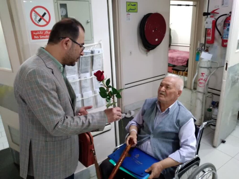 نظارت میدانی معاون درمان تامین اجتماعی استان زنجان بر عملکرد واحدهای درمانی