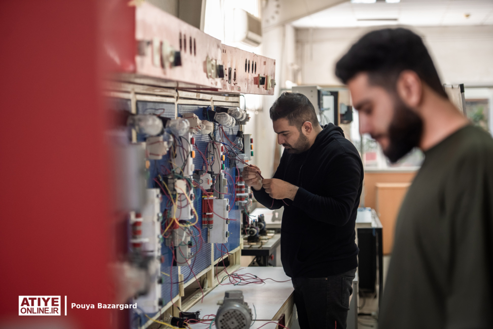 مشارکت بیش از ۵۰ هزار کارگر و کارفرما در طرح یارانه دستمزد