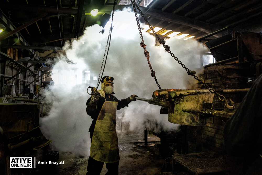 چرا نقدینگی در تولید سرمایه‌گذاری نمی‌شود؟