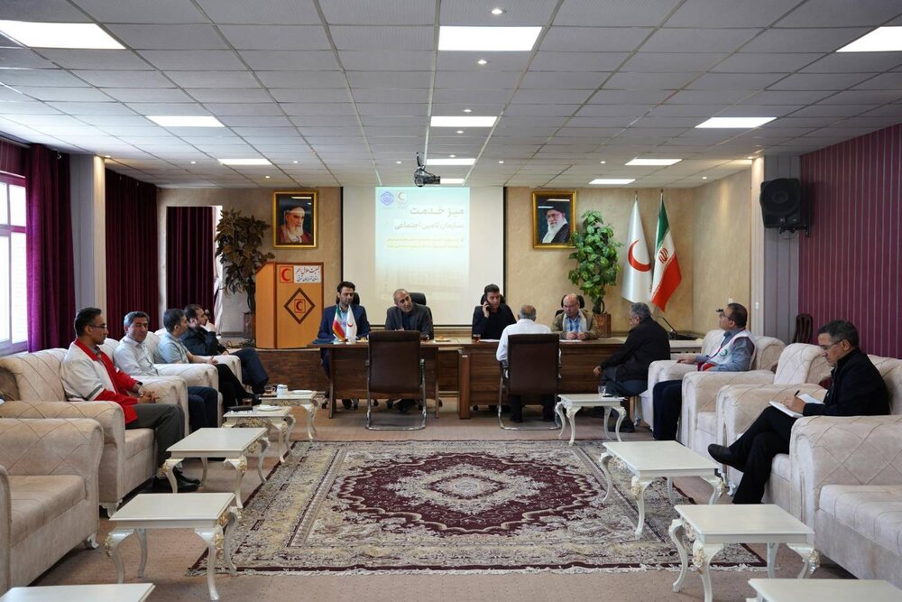 برپایی میز خدمت اداره‌کل تامین‌اجتماعی استان آذربایجان‌شرقی در دستگاه‌های اجرایی استان