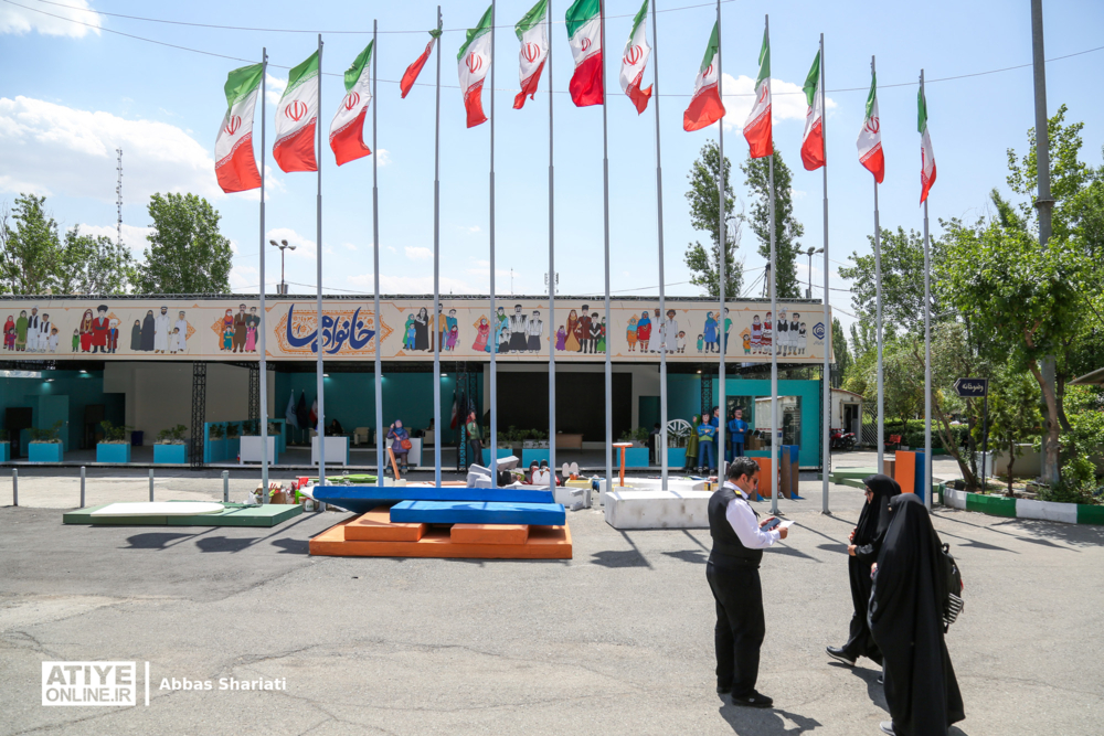 غرفه «خانواده ما» پذیرای خانواده بزرگ تأمین اجتماعی