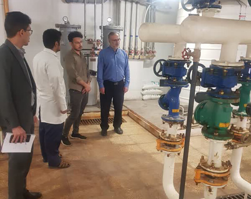 بازدید مدیر درمان تامین اجتماعی استان کرمان از درمانگاه راور