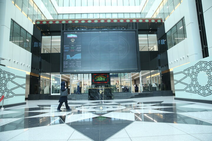 بورس تغییر فاز داد