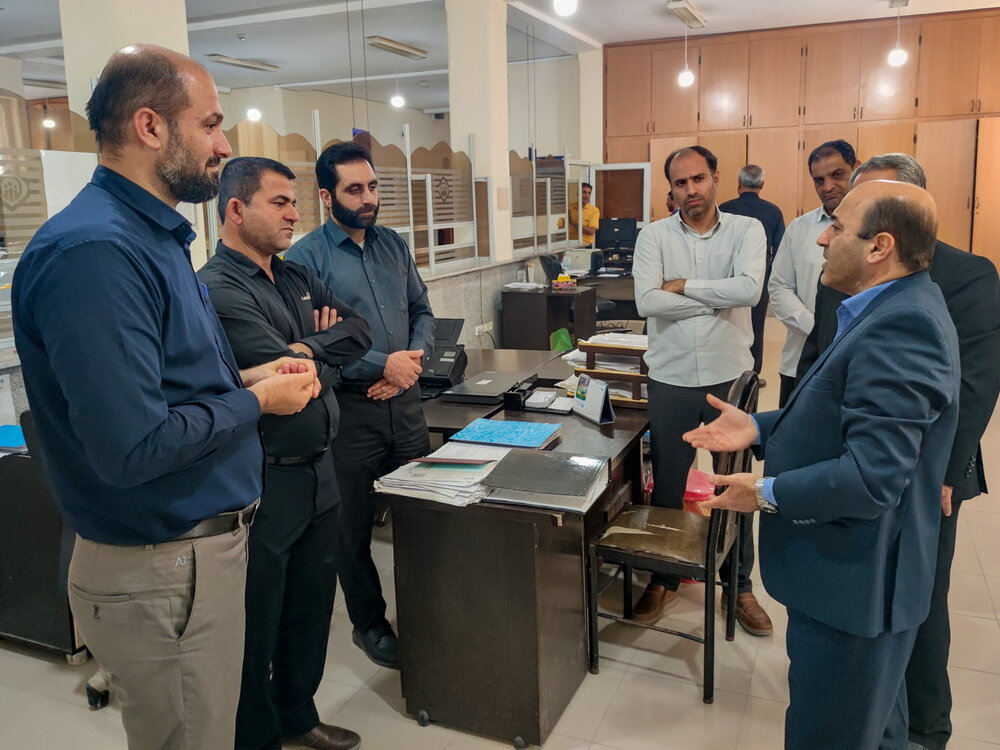 بازدید مدیرکل تأمین اجتماعی خوزستان از شعبه لالی