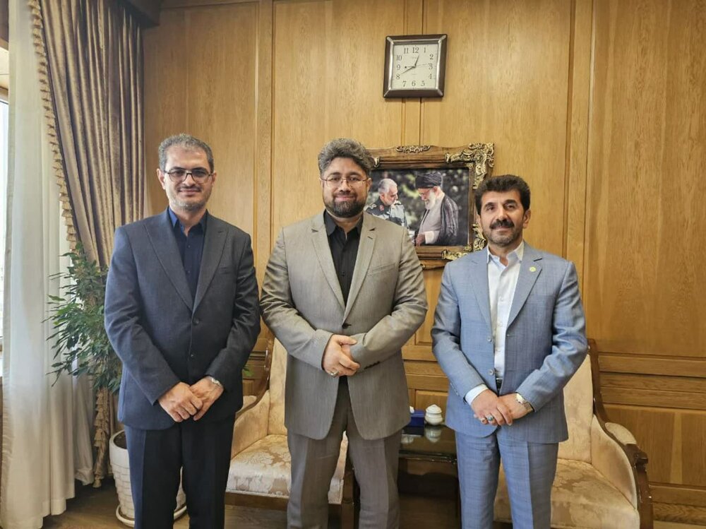 میرهاشم موسوی، مدیرکل تامین اجتماعی کردستان را به حضور پذیرفت