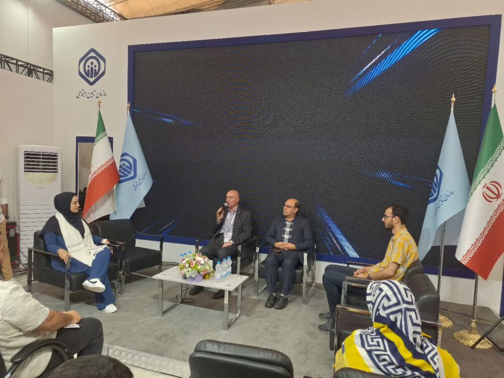 ارائه پنل تخصصی فرایندهای ای‌پی‌آی‌های نسخه‌نویسی و نسخه‌پیچی تأمین‌اجتماعی 