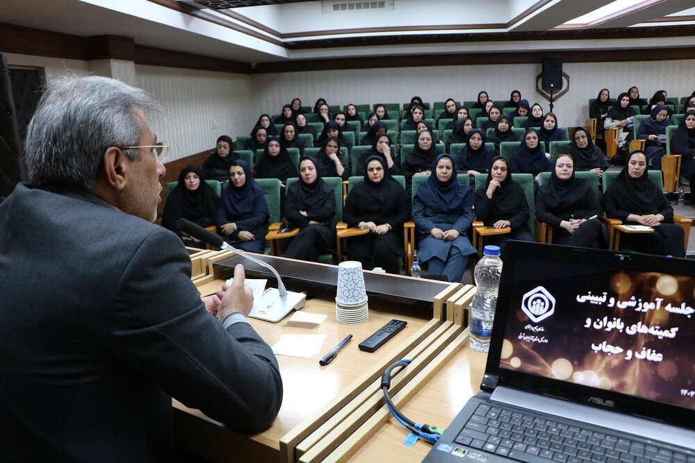 نقش زنان در توسعه و پیشرفت سازمان‌ها و جوامع غیرقابل انکار است