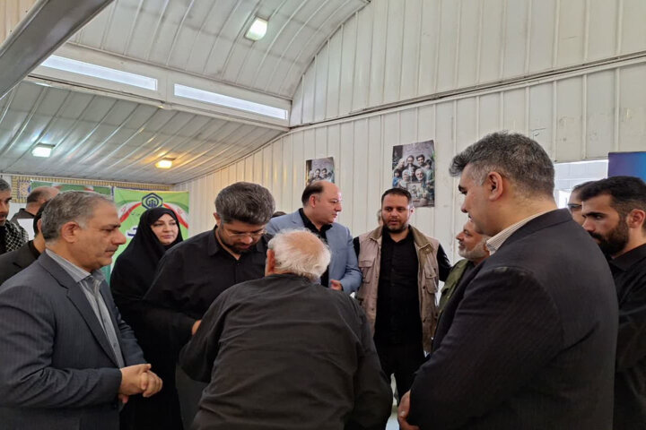 حضور مدیرعامل سازمان تأمین‌اجتماعی در میز خدمت این سازمان در مصلای نماز جمعه تهران
