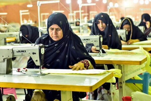 بــانـــوان؛ پیشتاز در مشاغل خرد