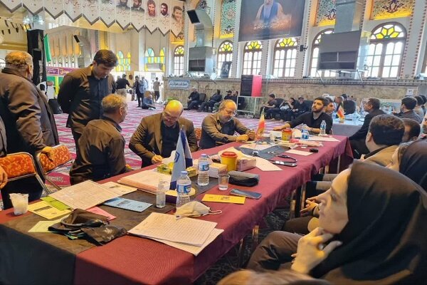 برپایی میز خدمت مدیریت درمان تامین اجتماعی مازندران در مصلی ساری