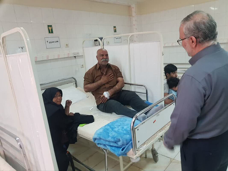 بازدید مدیر درمان تامین اجتماعی کرمان از درمانگاه بم