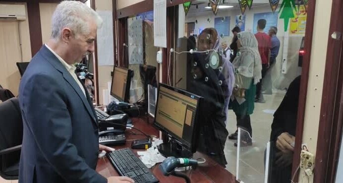 بازدید مدیر درمان تامین اجتماعی البرز از پلی‌کلینیک شهید بهشتی