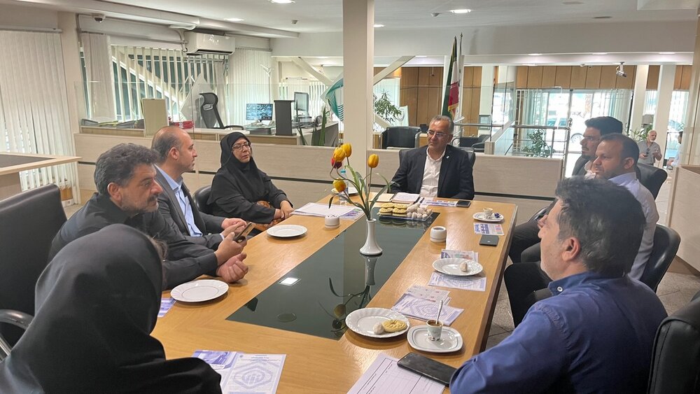 ارائه خدمات مشاوره‌ای اداره کل تامین اجتماعی استان کرمان در بانک کارآفرین