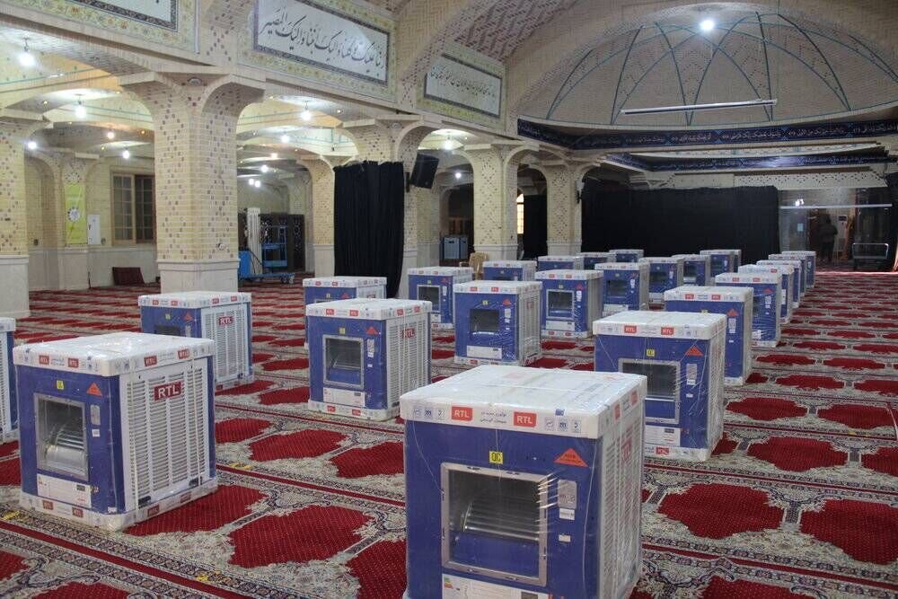 توزیع ۷ هزار وسیله سرمایشی بین خانواده‌های نیازمند