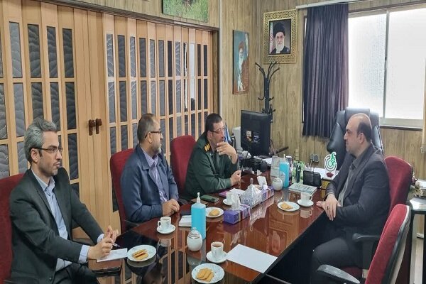 دیدار مدیرکل حفظ آثار و نشر ارزش‌های دفاع مقدس مازندران با مدیر درمان تامین اجتماعی استان
