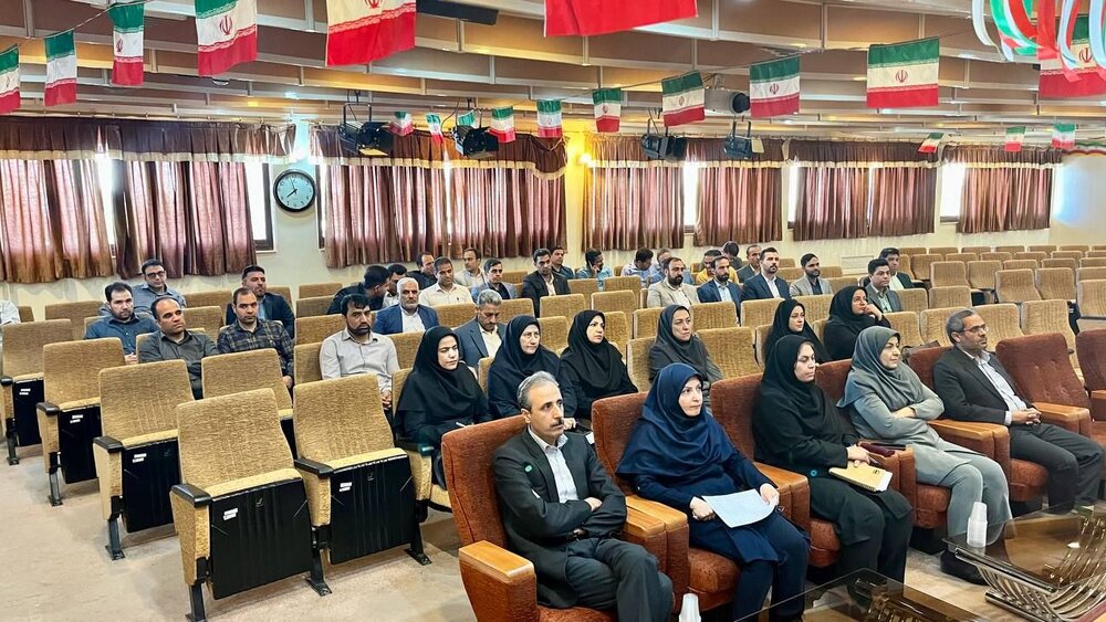 برگزاری دوره آموزشی اداره بازرسی دفاتر قانونی با حضور مدیرکل تأمین‌اجتماعی کرمان