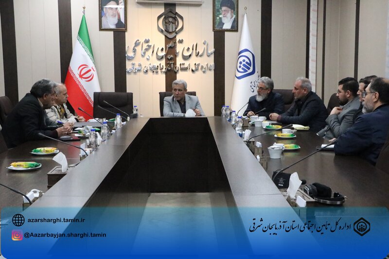 دیدار مدیرکل تأمین اجتماعی آذربایجان‌شرقی با اعضای کانون انجمن‌های صنفی کارگران استان

