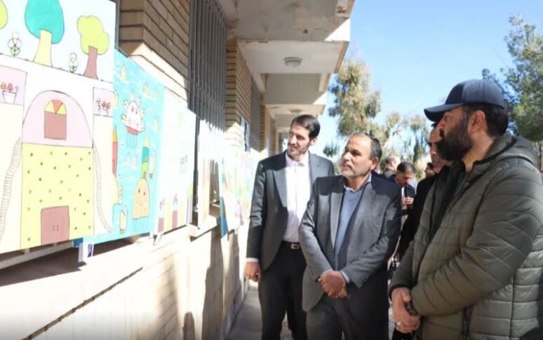 برگزاری نمایشگاه شهر لبخندهای پسته‌ای در مرکز نگهداری سالمندان رفسنجان