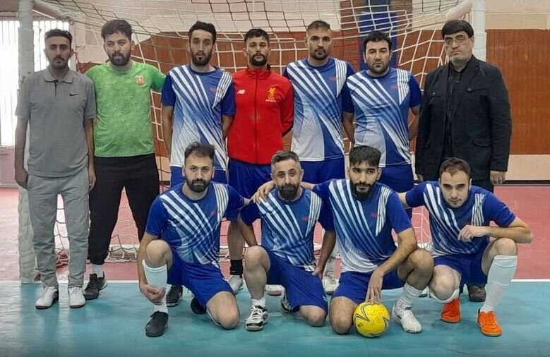 قهرمانی تیم کم‌توانان ذهنی استان اردبیل در مسابقات فوتسال کشور