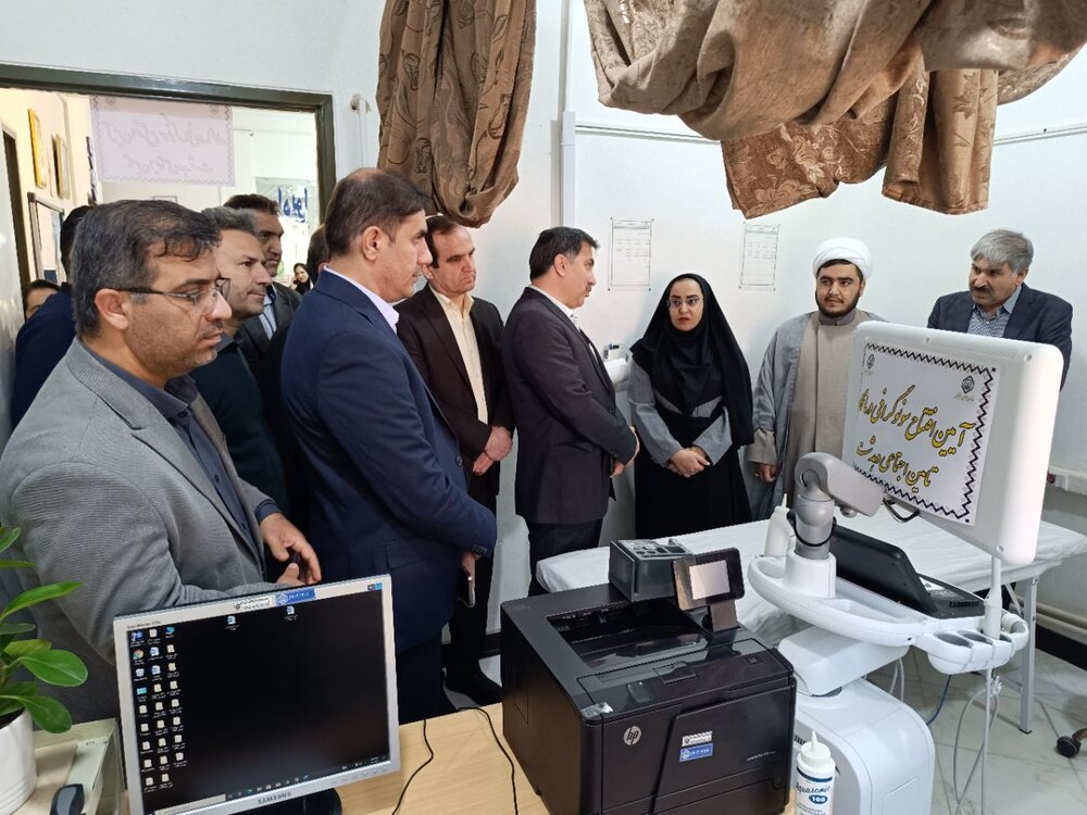 راه‌اندازی دستگاه سونوگرافی داپلر درمانگاه تخصصی تامین اجتماعی دهدشت