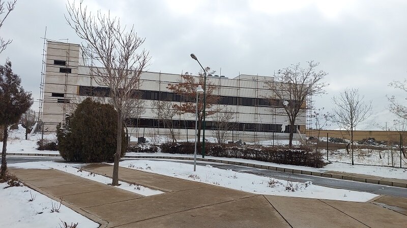 پیشرفت ۸۰ درصدی پروژه درمانگاه تخصصی بیمارستان تامین اجتماعی شازند