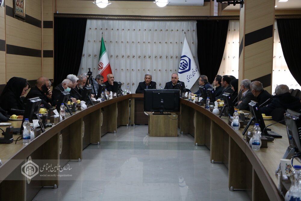 آخرین نشست هم‌اندیشی کانون بازنشستگان آذربایجان‌شرقی در سال ۱۴۰۳