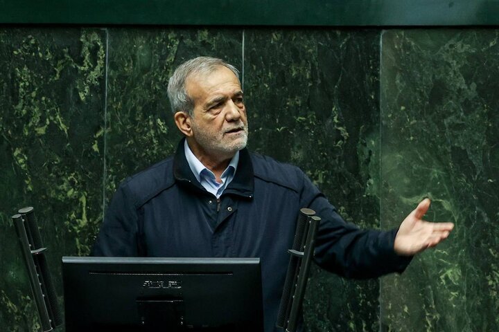 دولت در پرداخت ۱۳۰ هزار میلیارد تومان بدهی تامین اجتماعی با چالش مواجه بود 