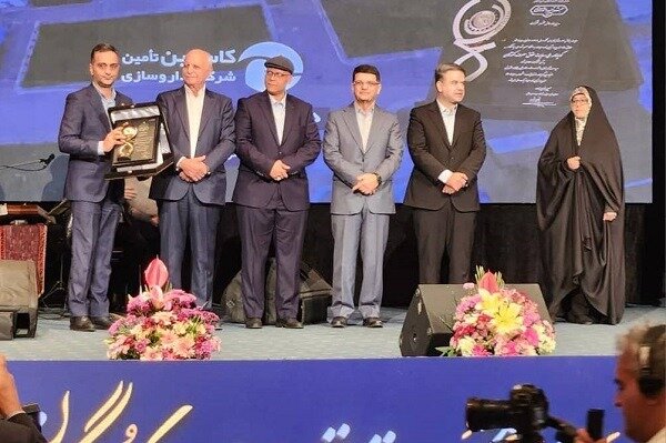 گواهینامه ملی «رعایت حقوق مصرف‌کنندگان» به کاسپین‌تامین تعلق گرفت