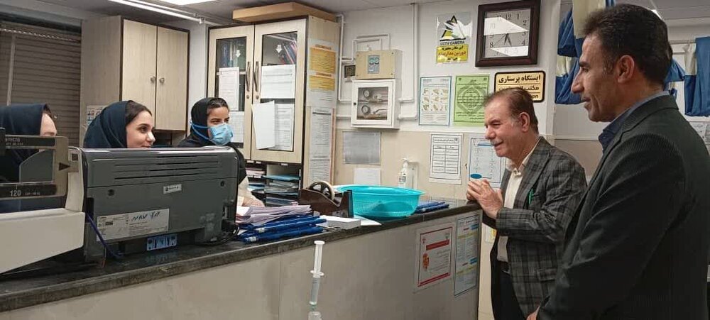 دیدار عیدانه مدیر درمان تامین اجتماعی خوزستان با کارکنان بیمارستان شهدا شوشتر