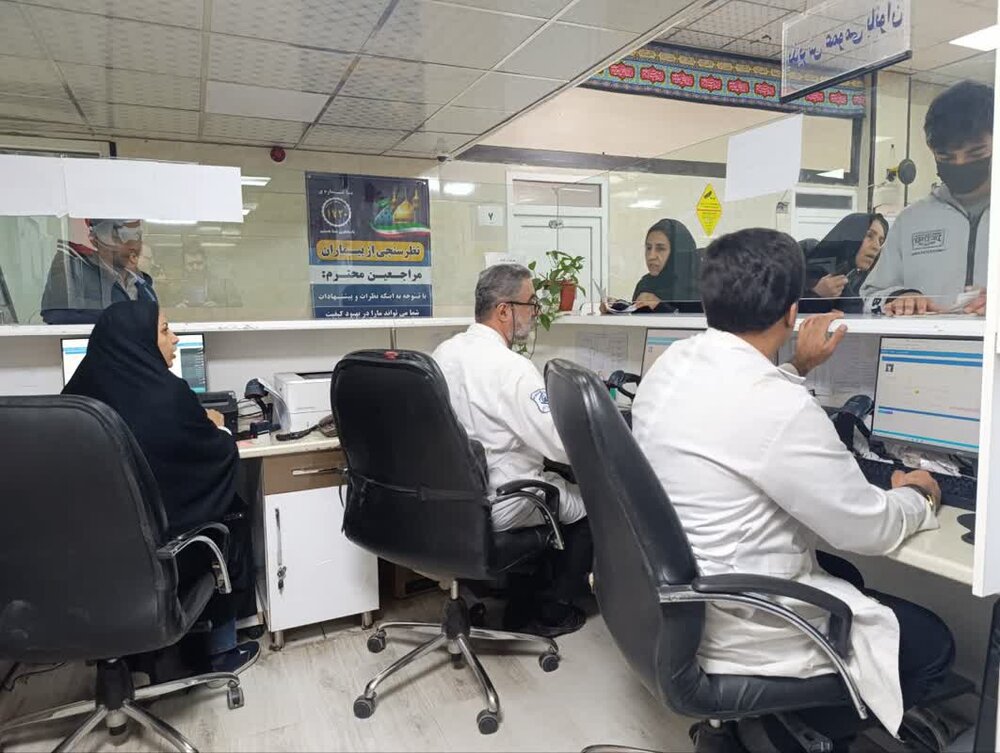 طرح سلامت نوروزی در قم؛ خدمت‌رسانی تأمین اجتماعی به ۳۶ هزار مراجعه‌کننده