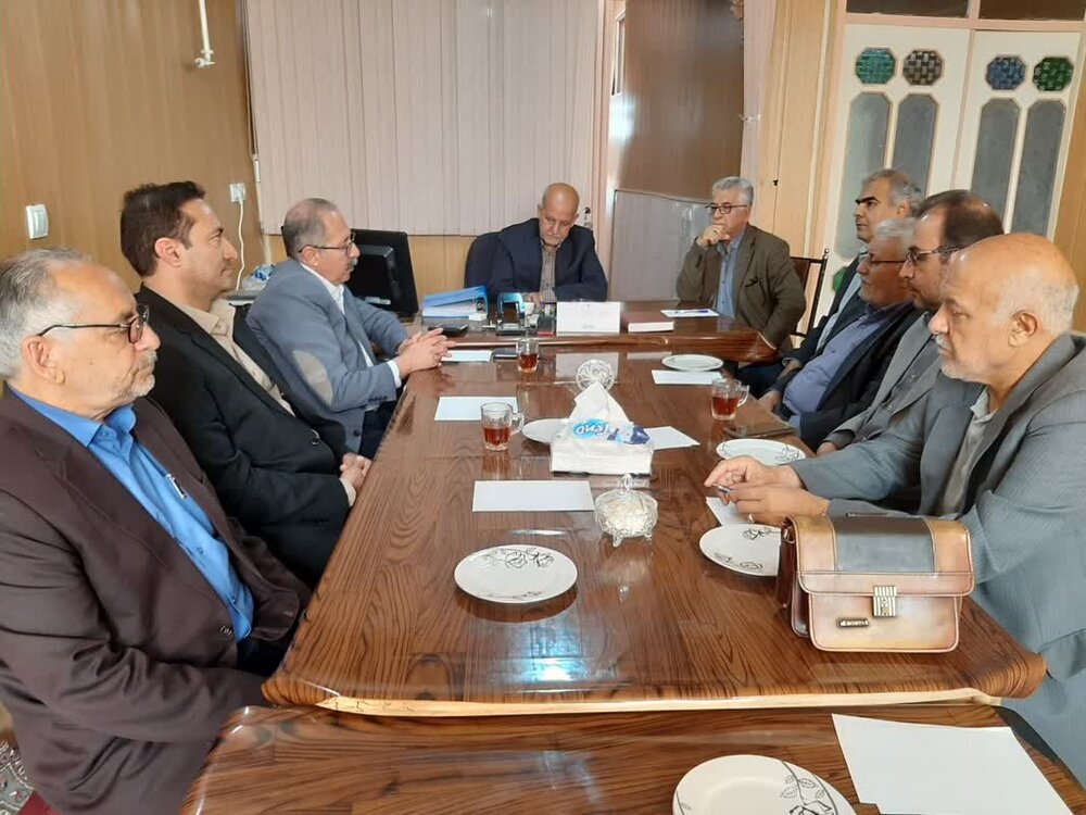 دیدار نوروزی مدیر درمان تامین اجتماعی استان زنجان و رئیس کانون بازنشستگان