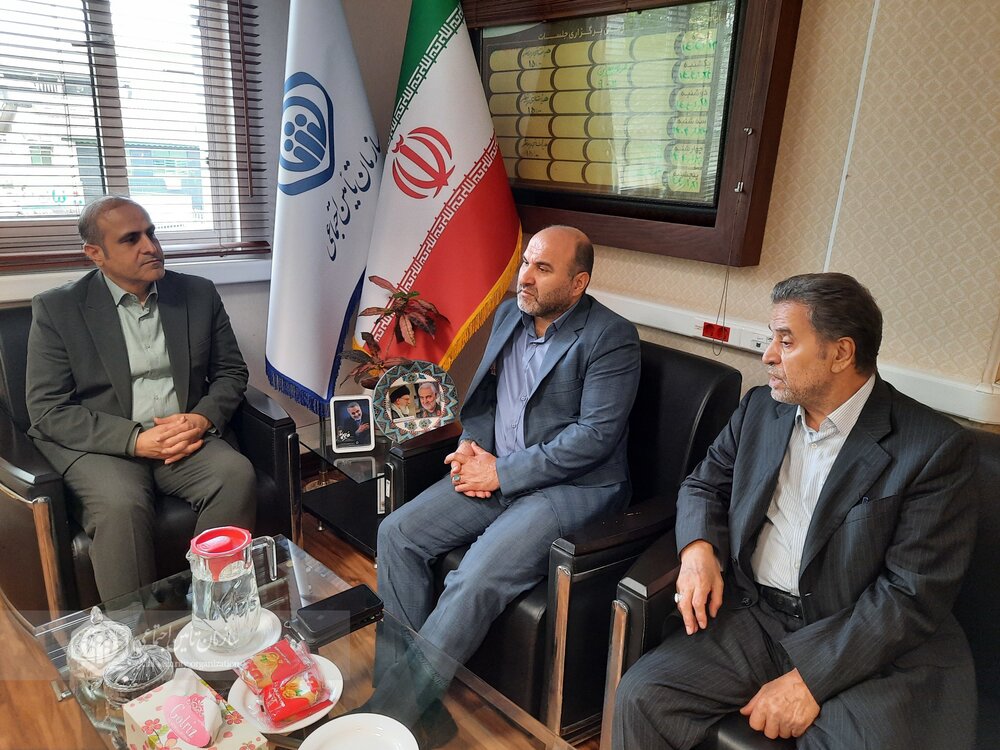 حمایت از کارگران و کارفرمایان، سرمایه‌گذاری در تولید است