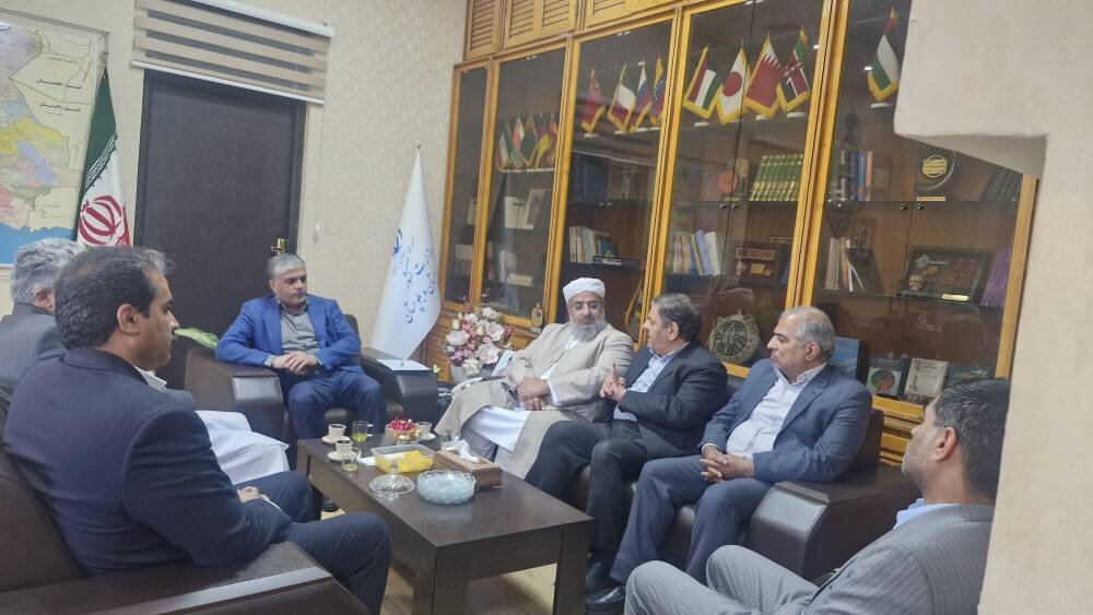 دیدار مدیران حوزه سلامت سیستان و بلوچستان با معاون سیاسی و اجتماعی استانداری 