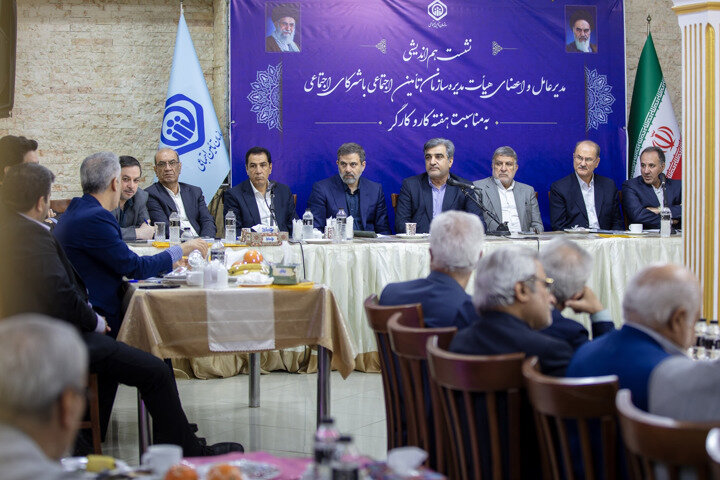 پرداخت حق بیمه براساس مزد واقعی به نفع کارگران است 