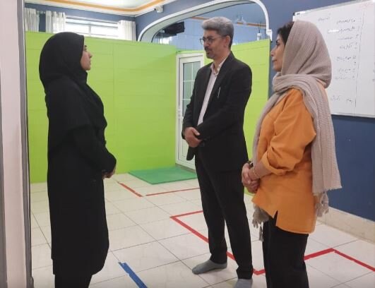 بازدید مدیرکل بهزیستی هرمزگان از مرکز توانبخشی اختلالات طیف اتیسم