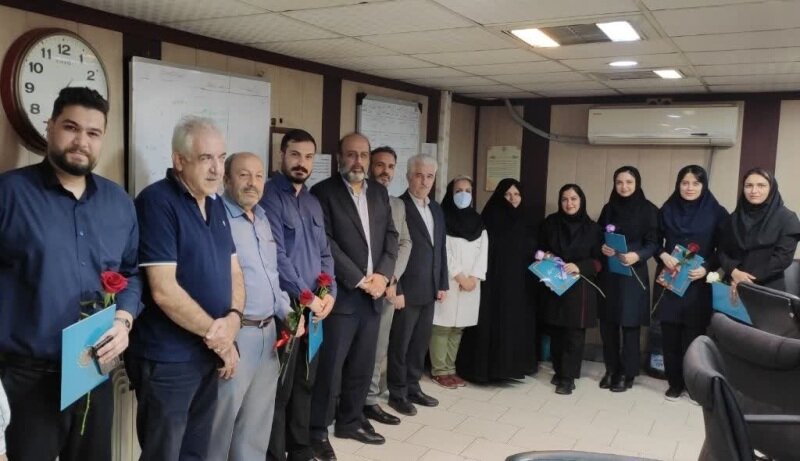 تجلیل از کارکنان حوزه فناوری اطلاعات سلامت مراکز درمانی تأمین اجتماعی البرز