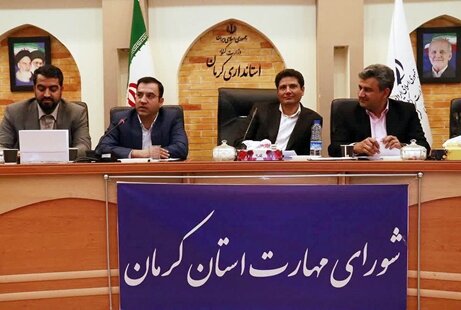 «فقر مهارتی» معضل اصلی بازار کار ایران