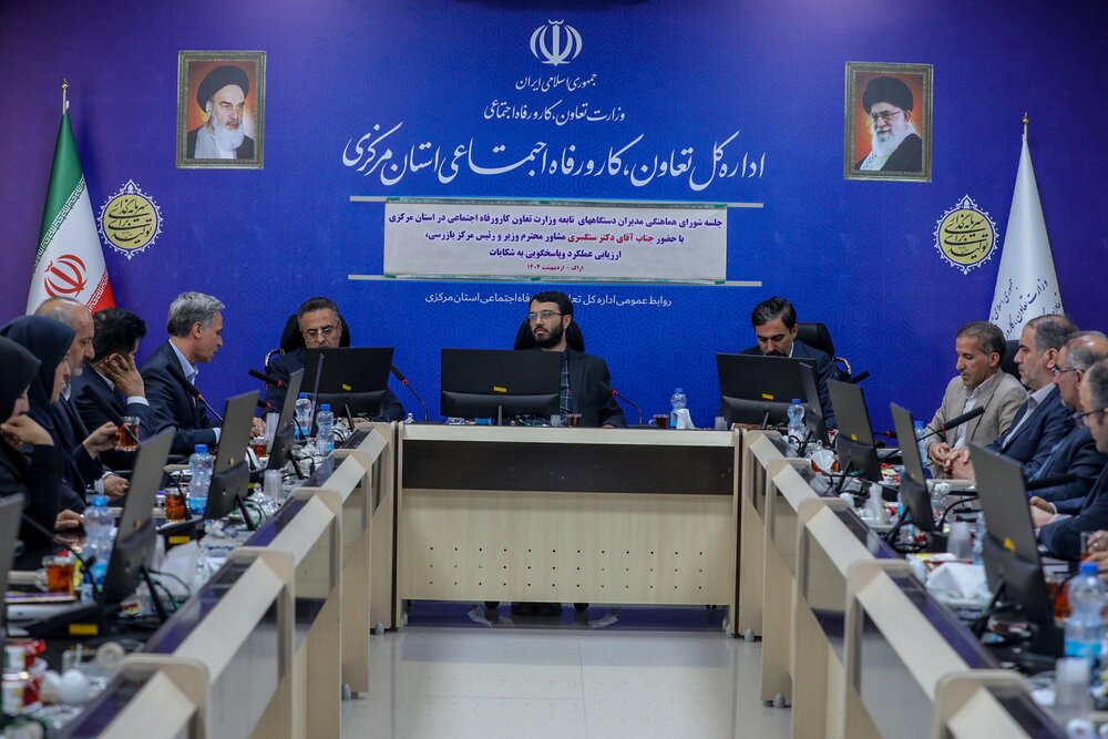 ارتباط مستقیم با مردم عدالت اجتماعی را محقق می کند