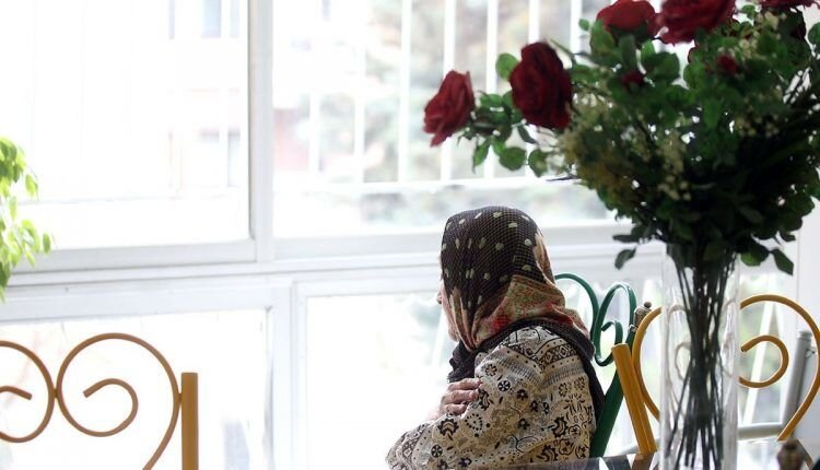 پیامدهای طلاق در سالمندی
